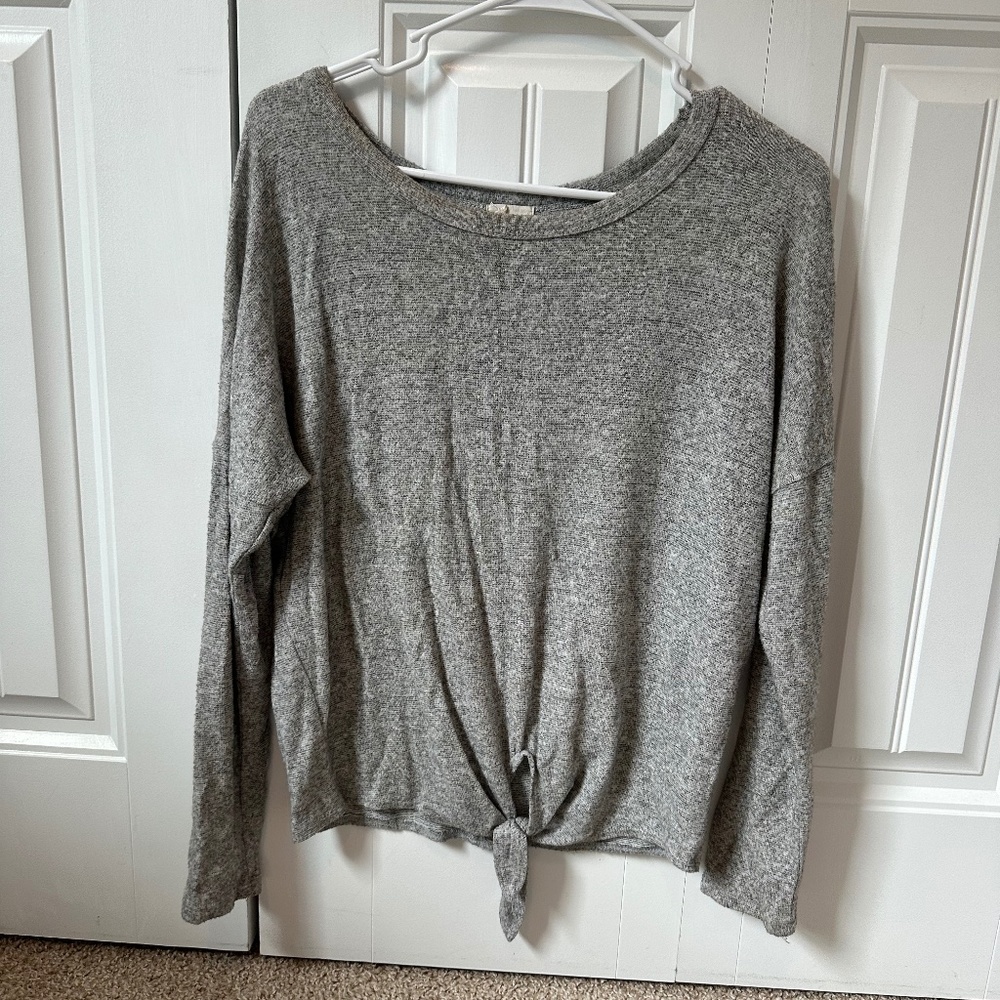 Caution to the Wind gray long sleeve top